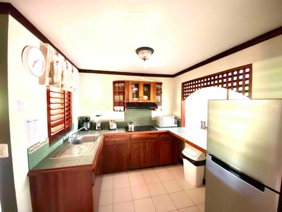 Lovely 2-Bdroom Condo In Laguna Eco Village Resort Кепос Екстериор снимка