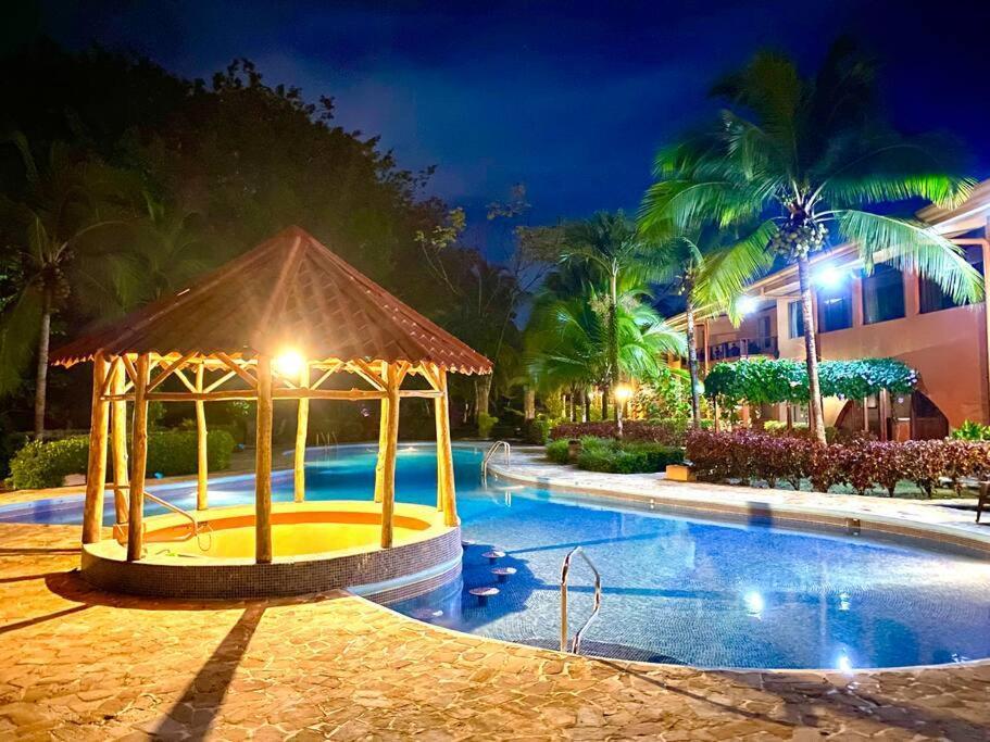 Lovely 2-Bdroom Condo In Laguna Eco Village Resort Кепос Екстериор снимка