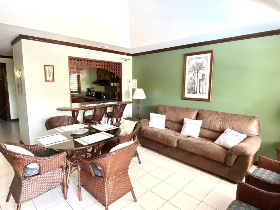 Lovely 2-Bdroom Condo In Laguna Eco Village Resort Кепос Екстериор снимка