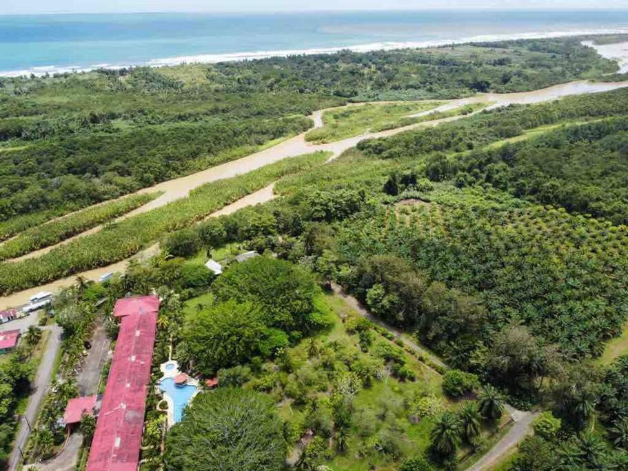 Lovely 2-Bdroom Condo In Laguna Eco Village Resort Кепос Екстериор снимка