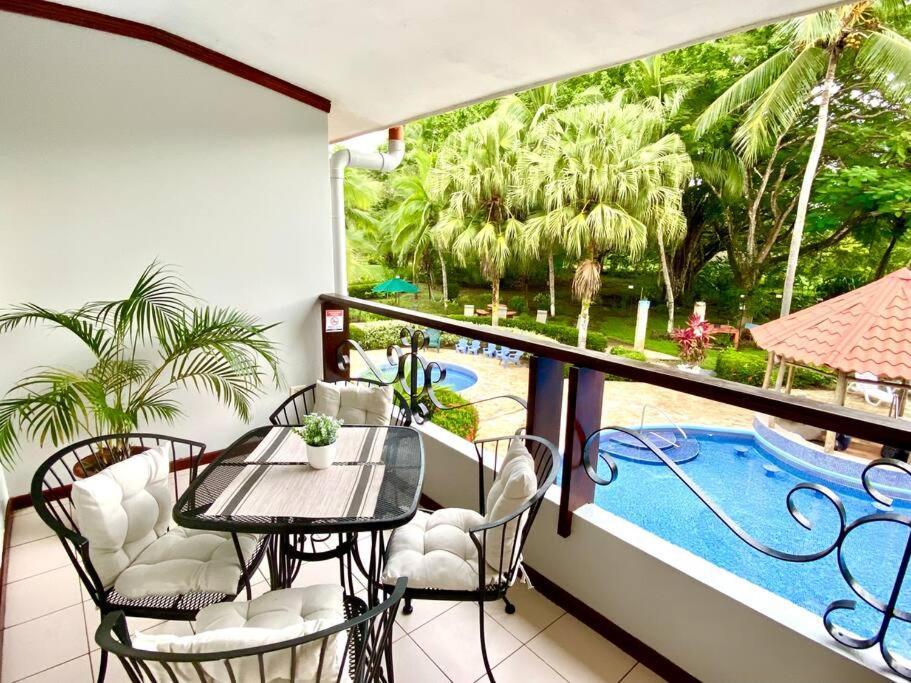 Lovely 2-Bdroom Condo In Laguna Eco Village Resort Кепос Екстериор снимка