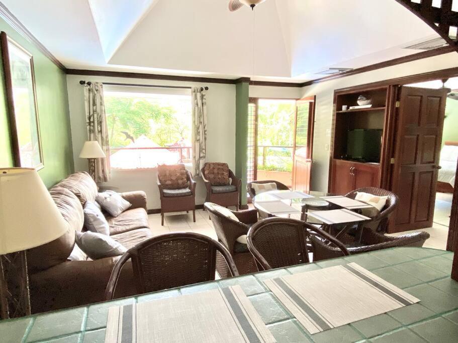 Lovely 2-Bdroom Condo In Laguna Eco Village Resort Кепос Екстериор снимка